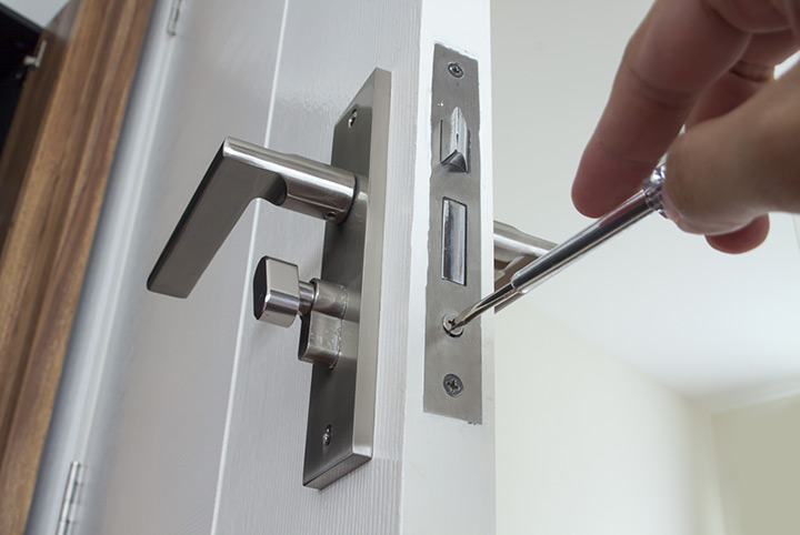Our local locksmiths are able to repair and install door locks for properties in Weybridge and the local area.